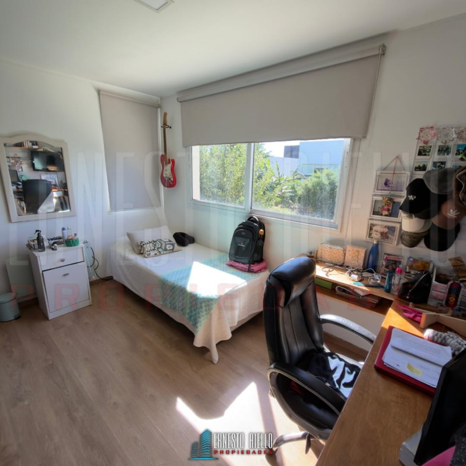 C. CASA EN VENTA EN DON BOSCO FRENTE AL PARQUE LINEAL NUEVO QUILMES  