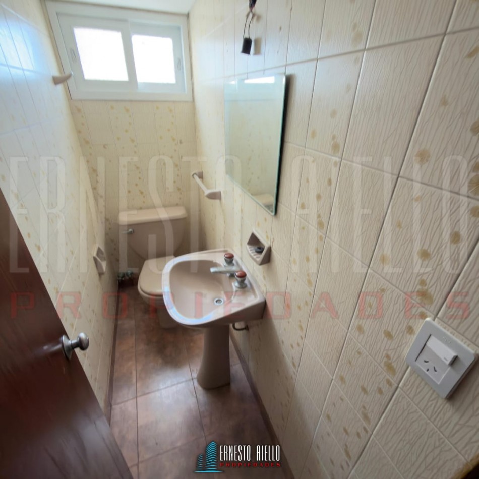 ¡ALQUILER DEPARTAMENTO TRES AMBIENTES CON COCHERA EN QUILMES CENTRO!