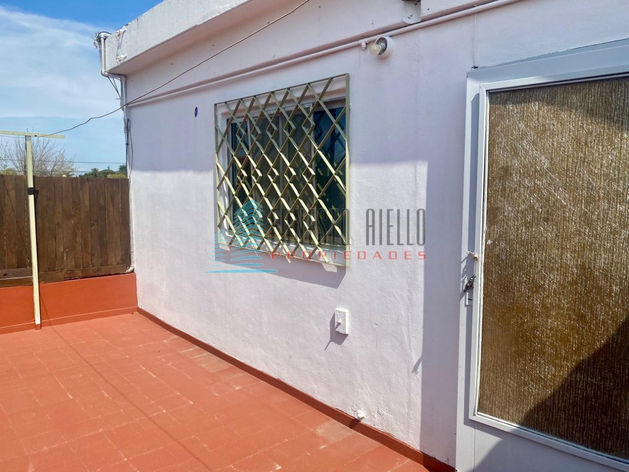 A. VENTA CASA 3 Ambientes con Local - Quilmes Oeste