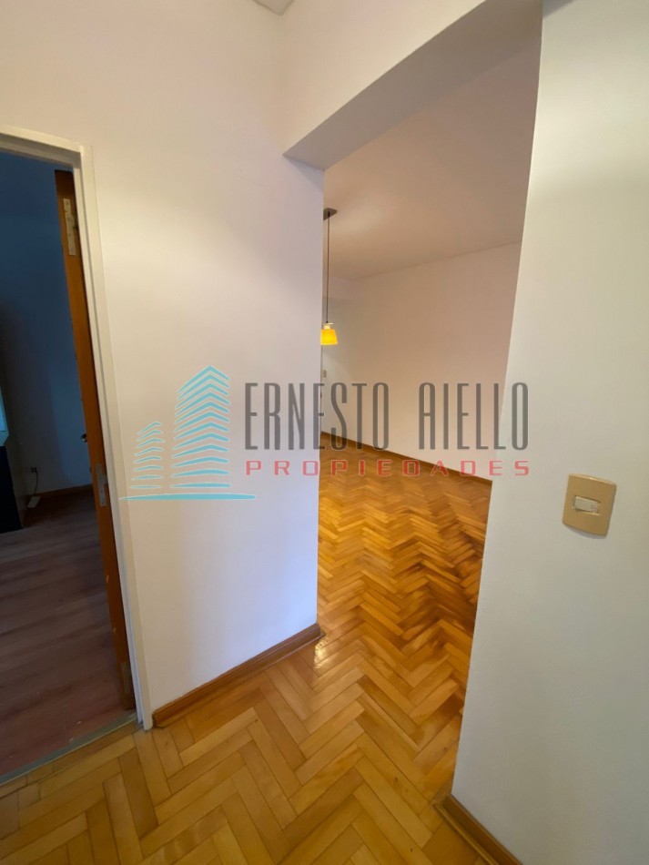 VENTA DEPARTAMENTO TRES AMBIENTES CON COCHERA EN TORRES DE GUIDO 