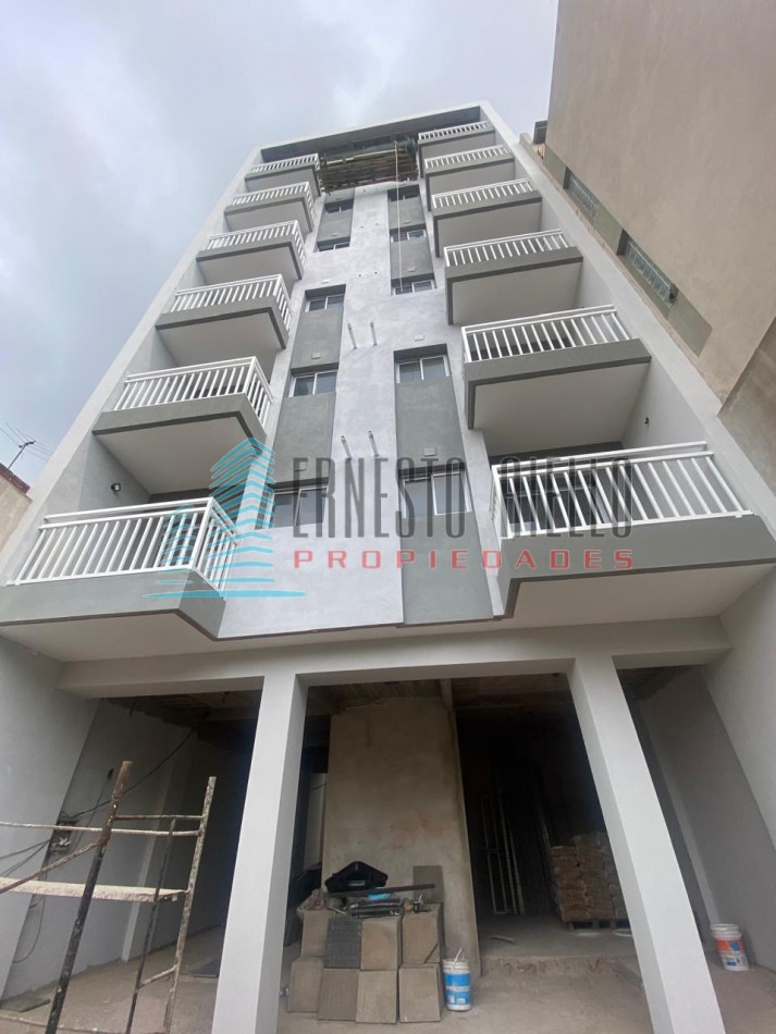 ¡VENTA DEPARTAMENTO DOS AMBIENTES EN QUILMES, OPORTUNIDAD!