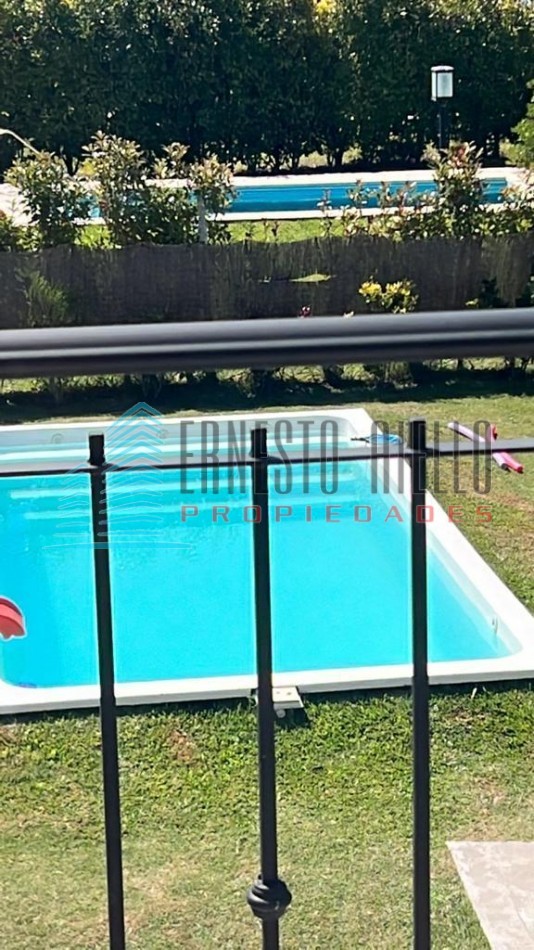 A. VENTA Imponente Casa 5 Ambientes - Las Acacias de Hudson