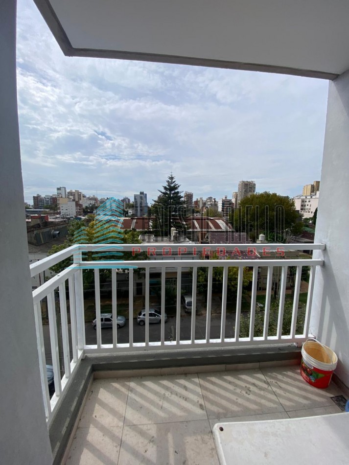 ¡VENTA DEPARTAMENTO DOS AMBIENTES EN QUILMES, OPORTUNIDAD!