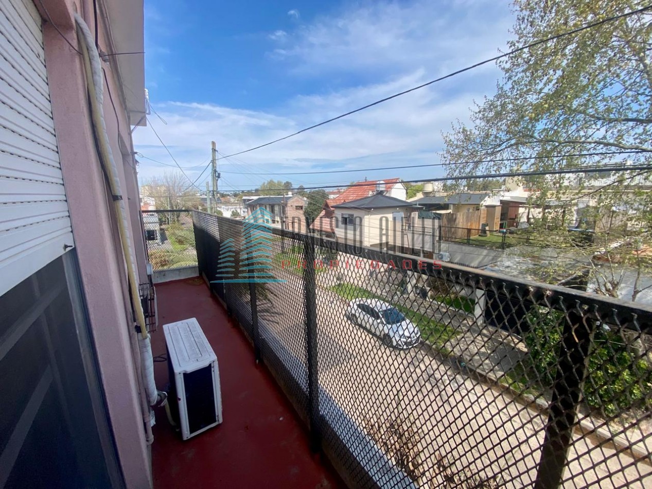 A. VENTA CASA 3 Ambientes con Local - Quilmes Oeste