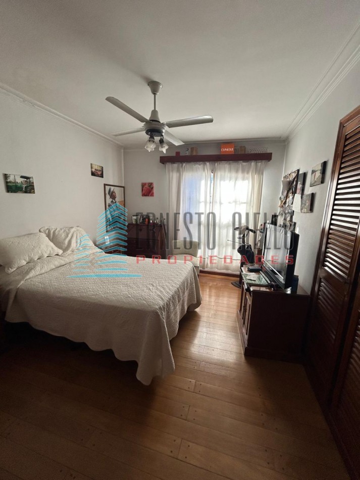 VENTA CASA 6 AMB EN 1 PLANTA S/2 LOTES - 748M2 - PISCINA