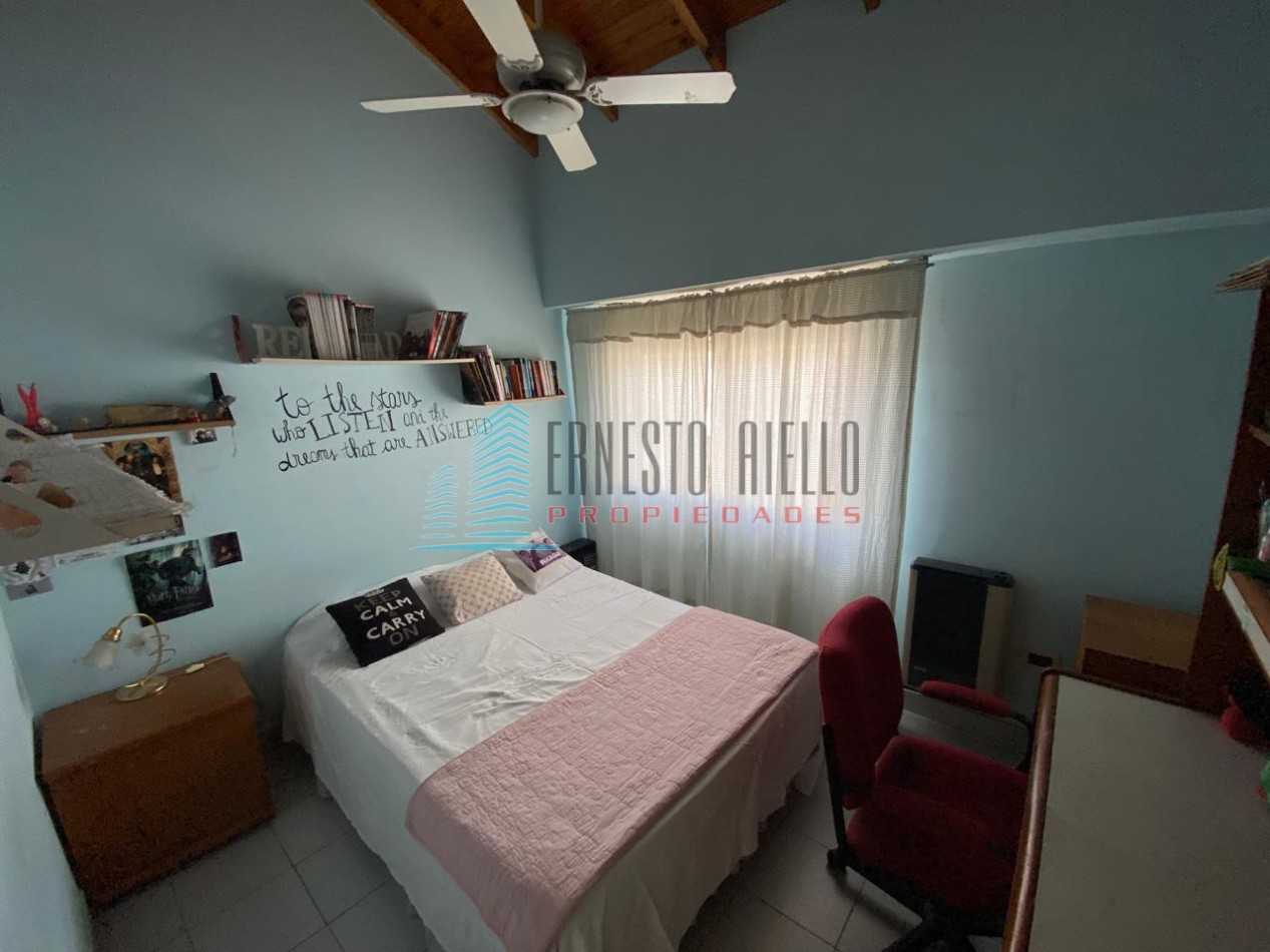 A. Venta Casa 4 Ambientes con Cochera - Barrio Cerrado Cervecero