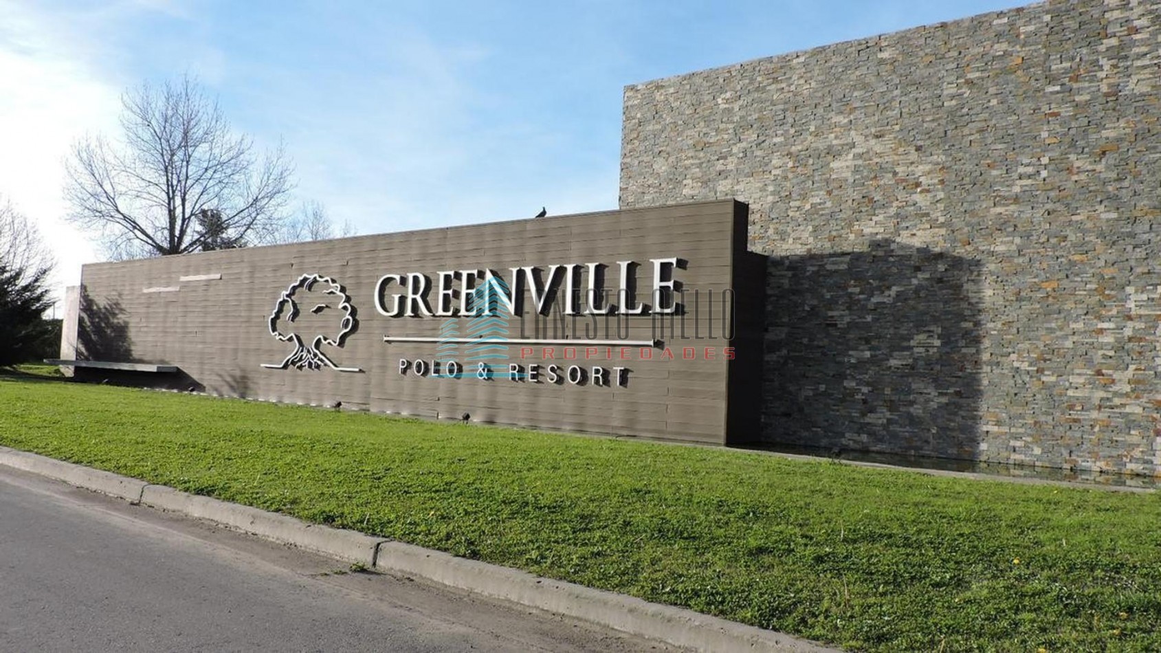 A. VENTA LOTE ESPECATACULAR  BARRIO - Greenville Polo & Resort