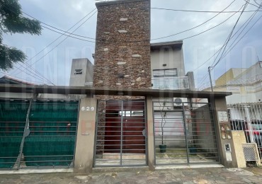 ¡ALQUILER DEPARTAMENTO DE DOS AMBIENTES CON DOBLE BALCON EN BERNAL CENTRO!