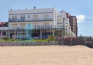A- VENTA Departamento PH Amueblado en Villa Gesell - Sobre Costanera 